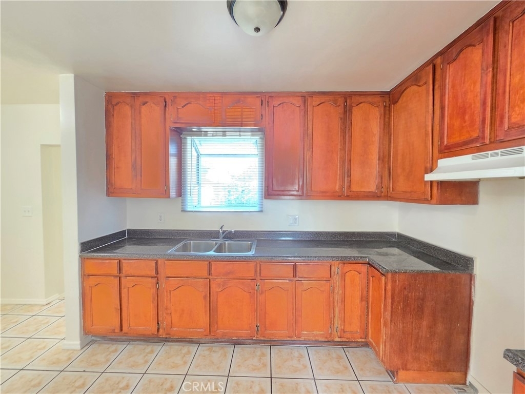 9618 Kalmia Street - Photo 4