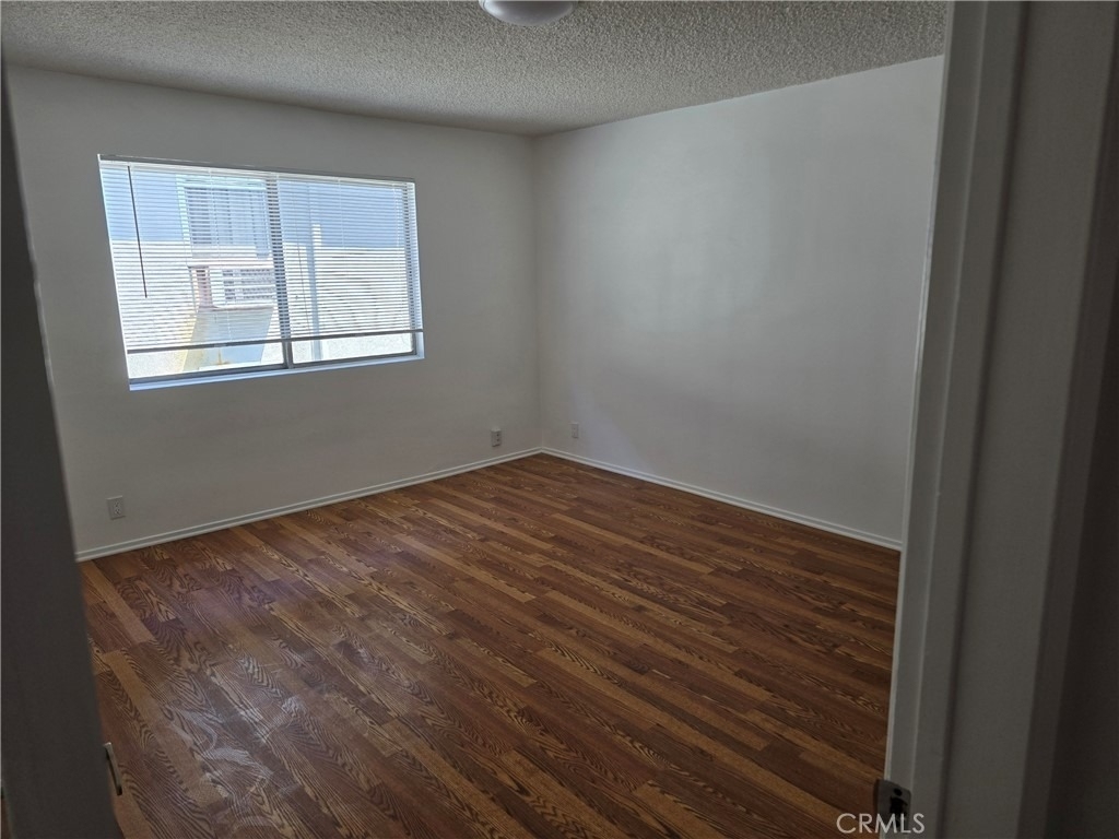 7549 Lexington Avenue - Photo 7