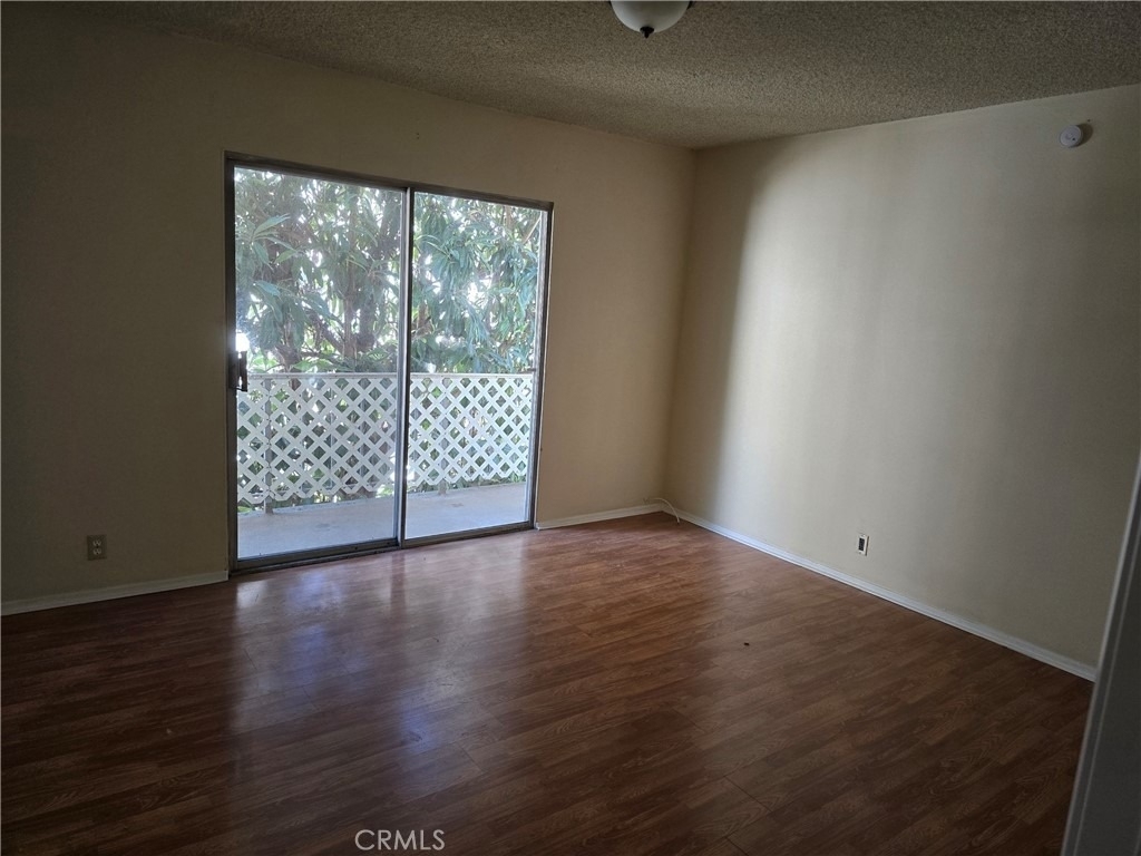 7549 Lexington Avenue - Photo 5