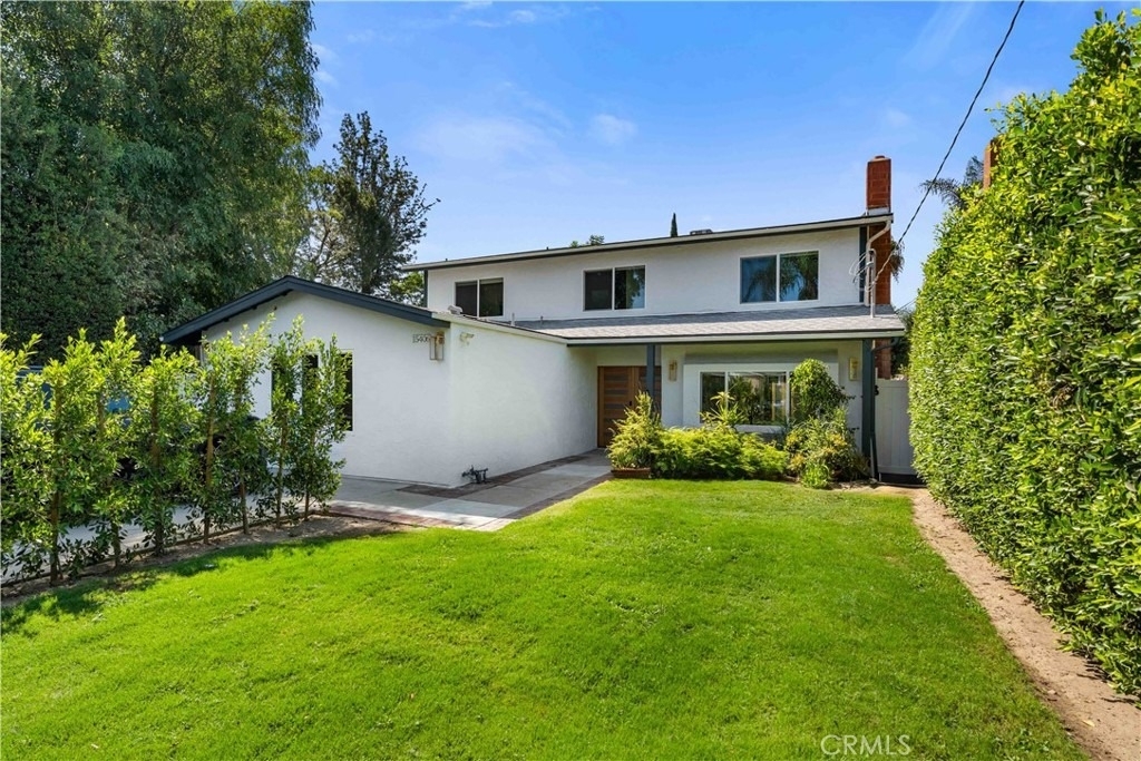 15406 Lull - Photo 0