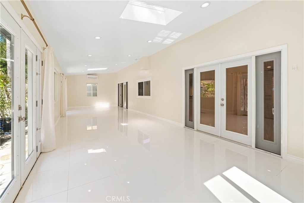 15406 Lull - Photo 11