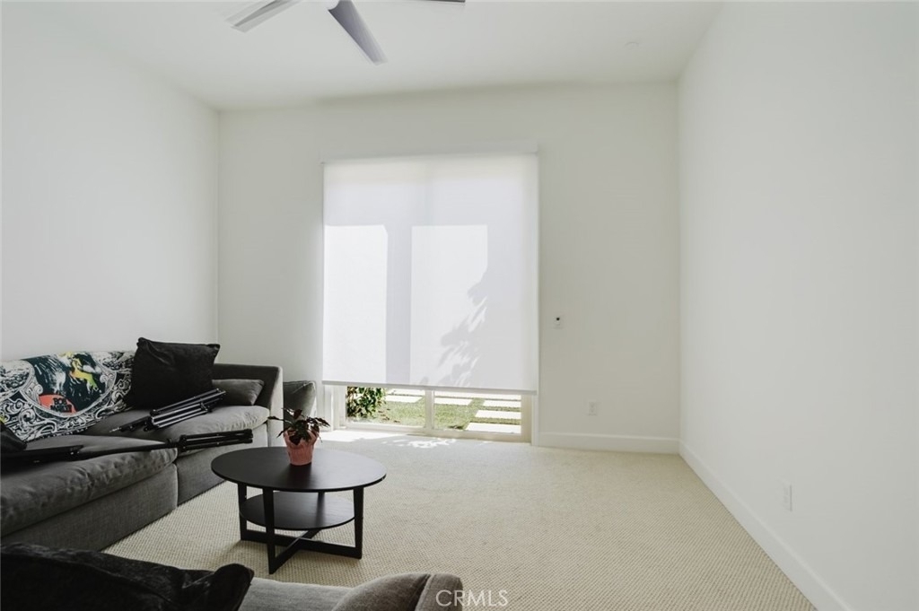 11743 Canoga Avenue - Photo 34
