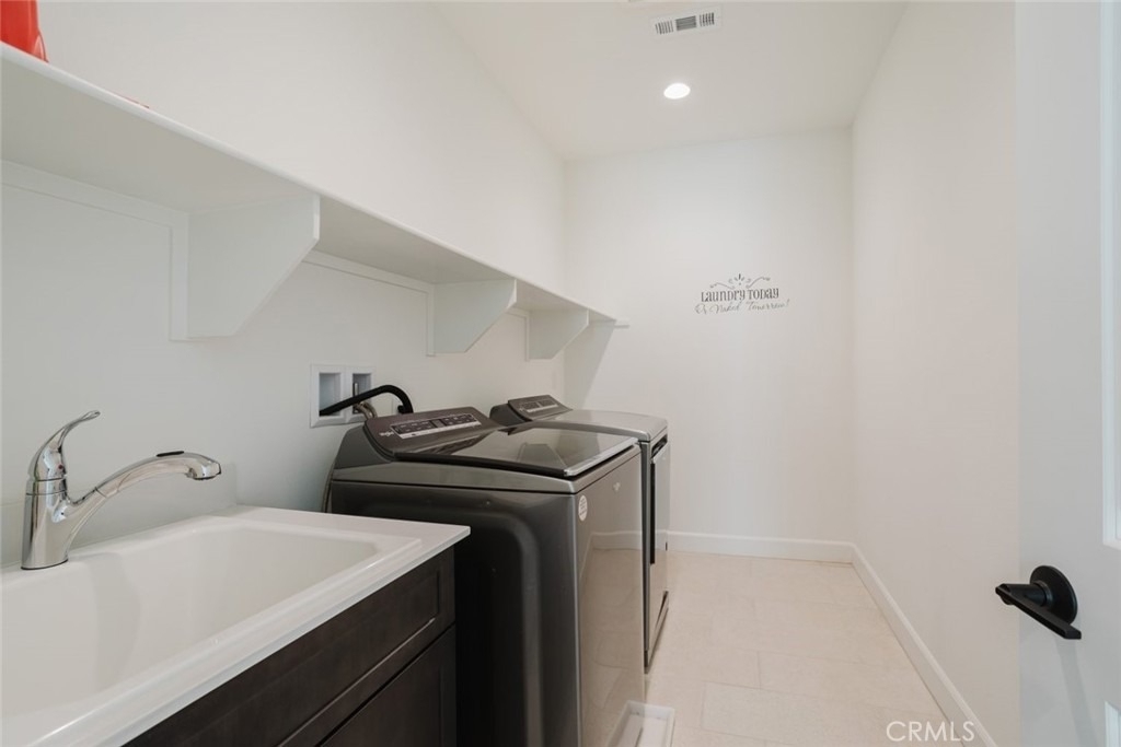 11743 Canoga Avenue - Photo 48