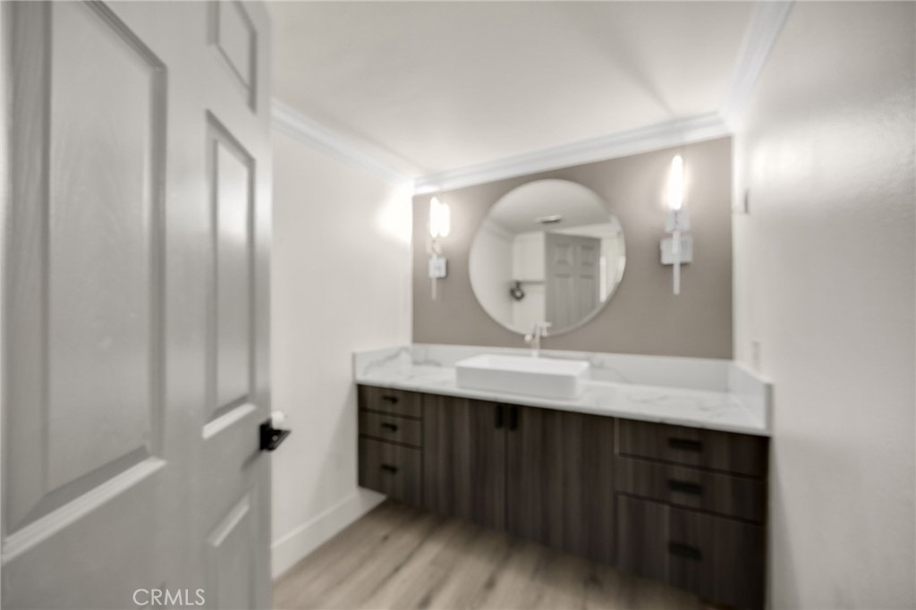 1025 Woodcrest - Photo 12