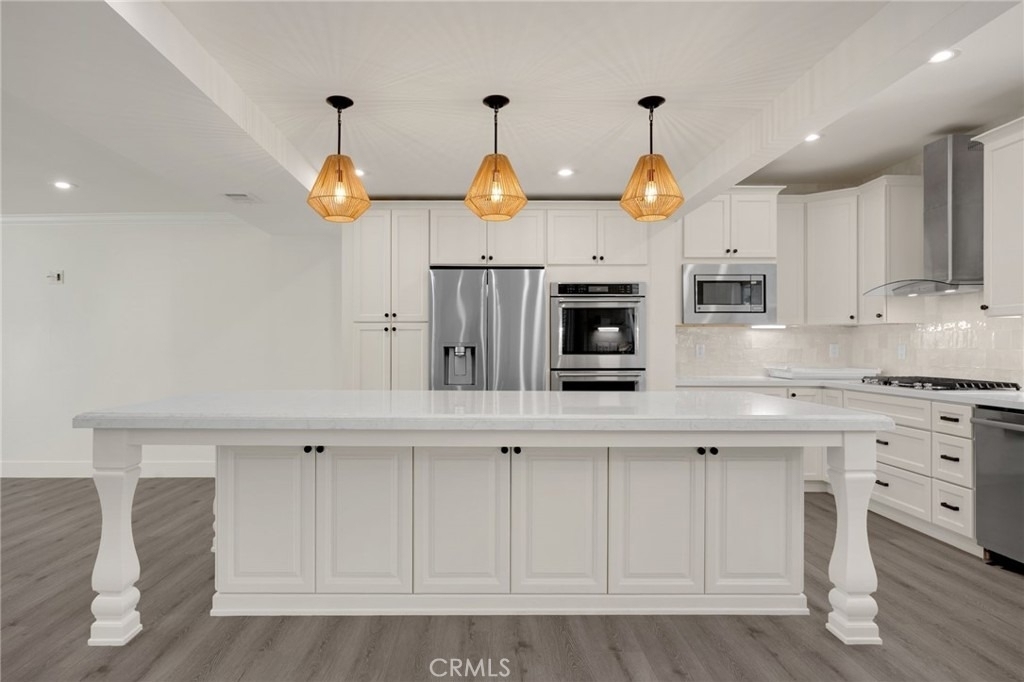 1025 Woodcrest - Photo 8