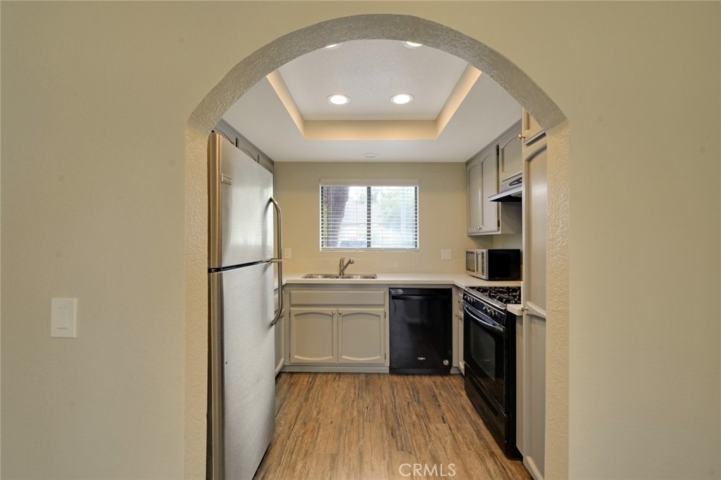 900 N Harbor Boulevard - Photo 17