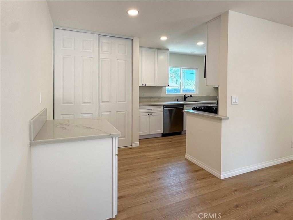10170 Fern Avenue - Photo 5
