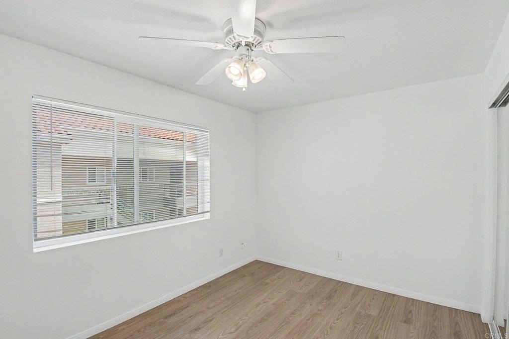 7405 Charmant Dr - Photo 12