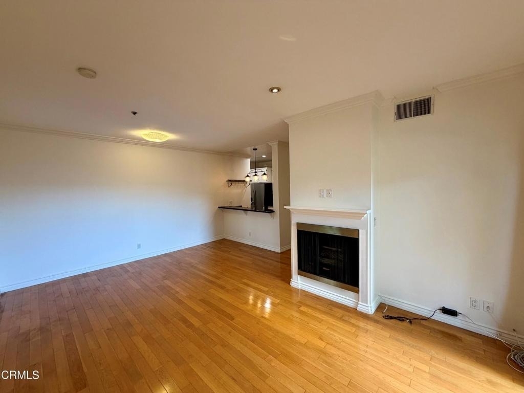 156 S Oak Knoll Avenue - Photo 6