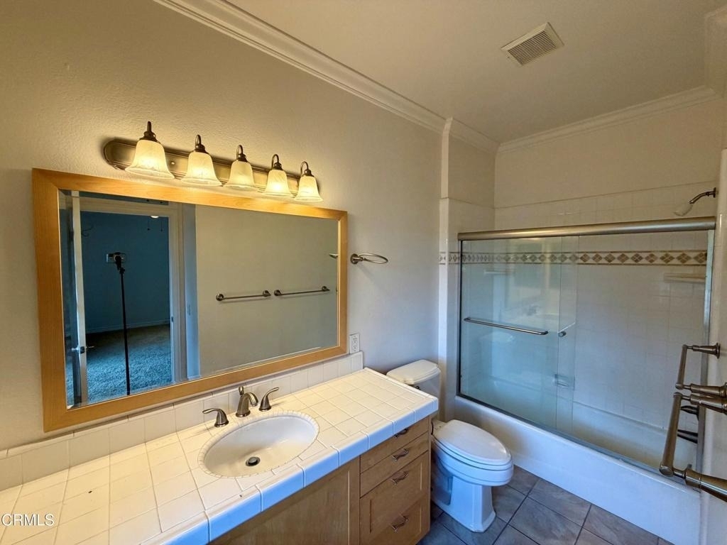 156 S Oak Knoll Avenue - Photo 13