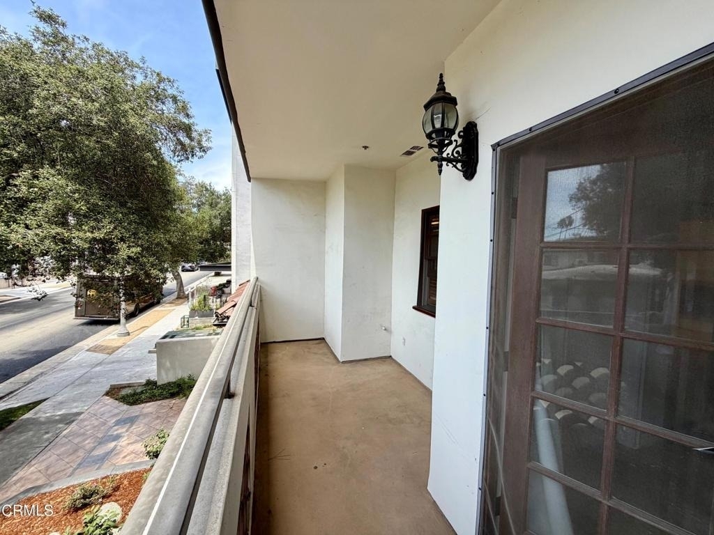 156 S Oak Knoll Avenue - Photo 14