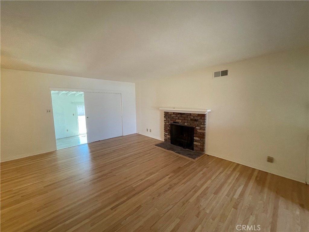 1440 E Rose Avenue - Photo 2
