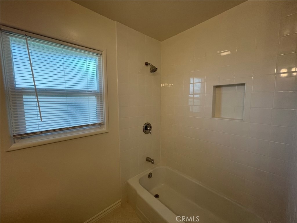 1440 E Rose Avenue - Photo 16