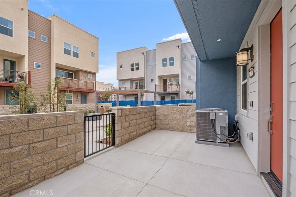 1637 W Lincoln Avenue - Photo 8