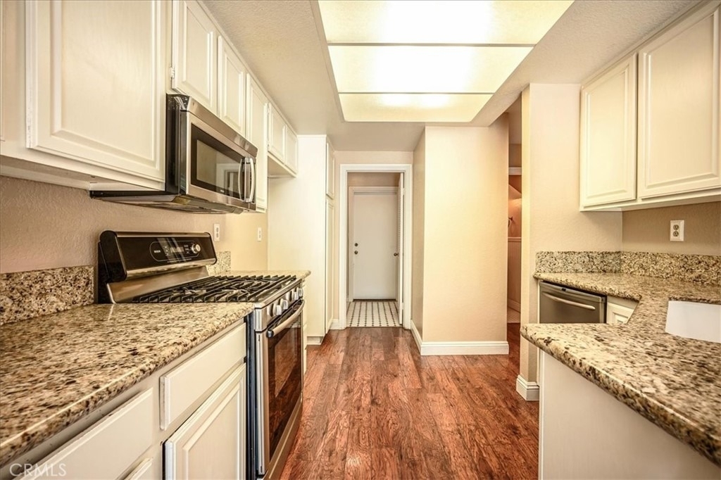 13512 Pecan Lane - Photo 9