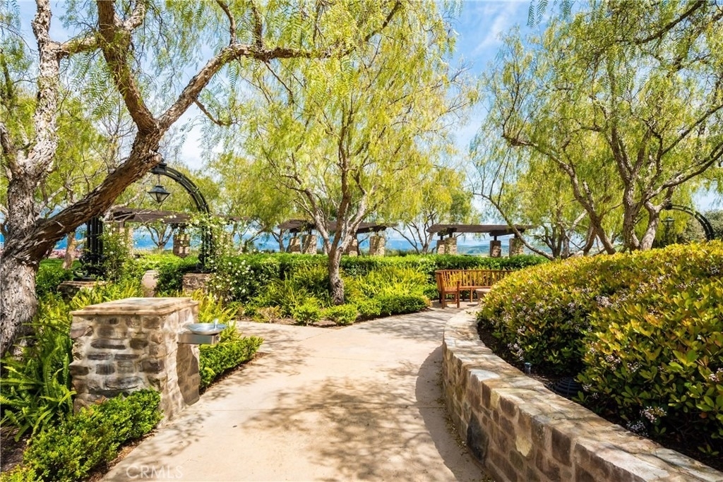 23 Castlerock - Photo 42