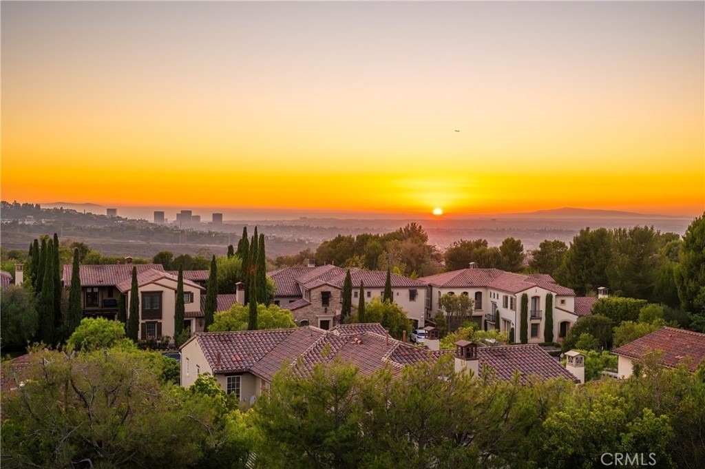23 Castlerock - Photo 33