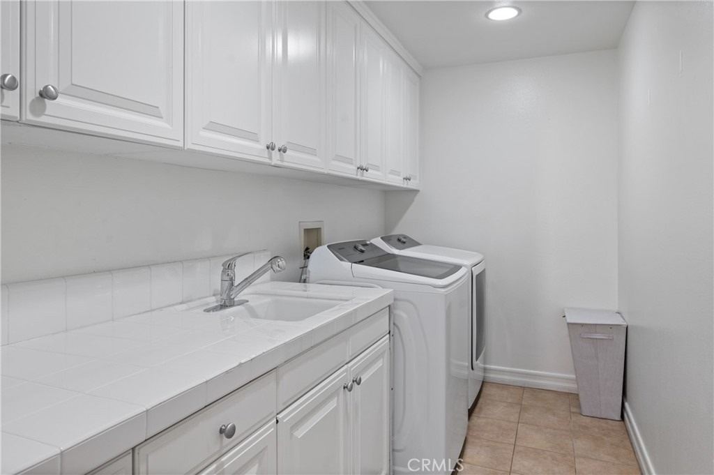 23 Castlerock - Photo 27