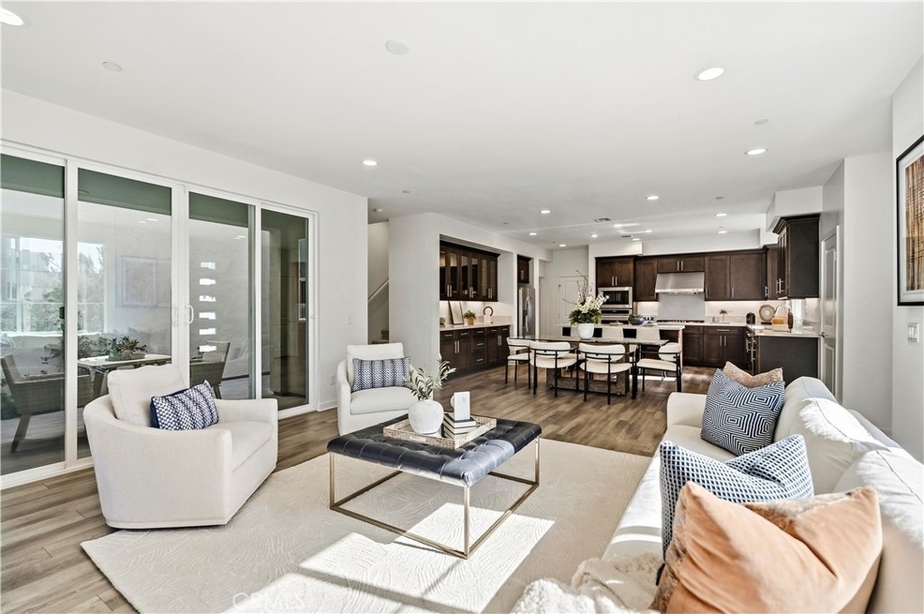 608 Cultivate - Photo 14