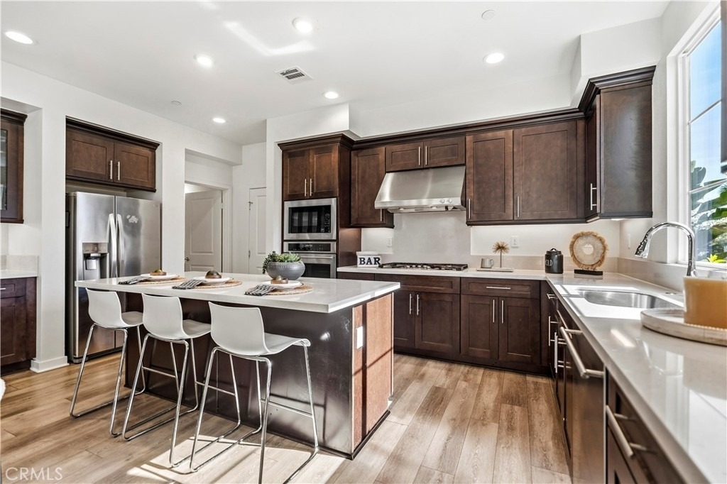 608 Cultivate - Photo 18