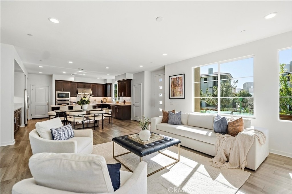 608 Cultivate - Photo 13