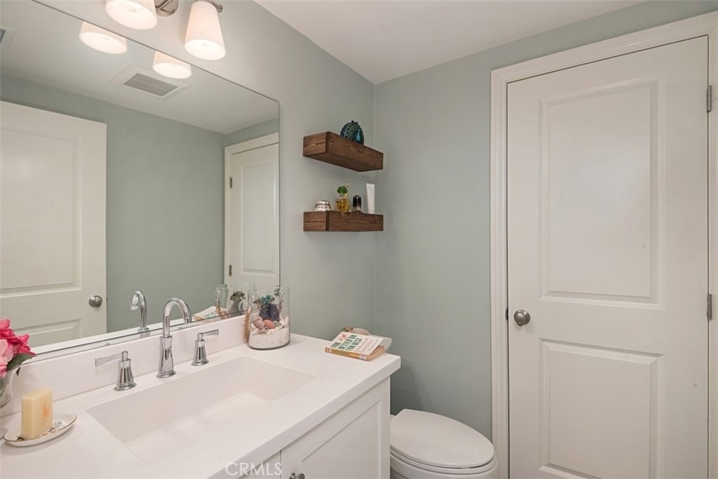 274 Rodeo - Photo 5
