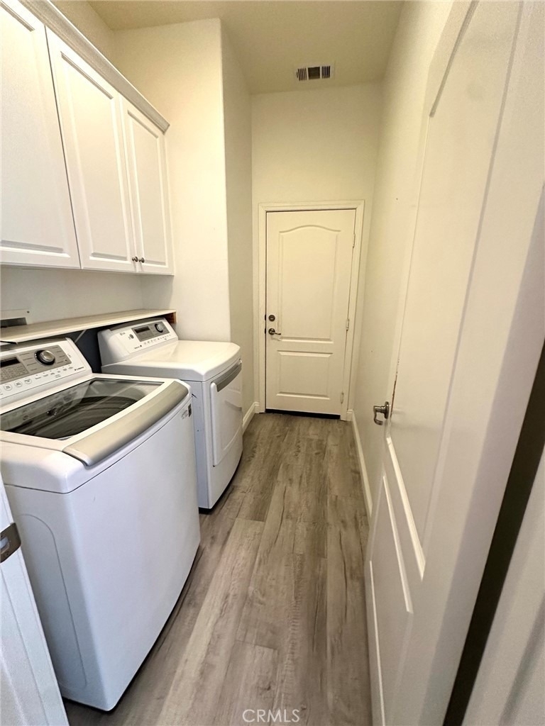 80 Mapleton - Photo 2