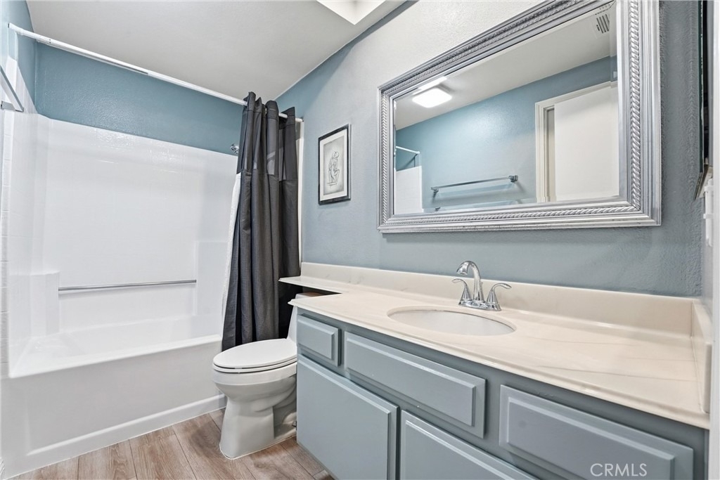 24486 Howes - Photo 15