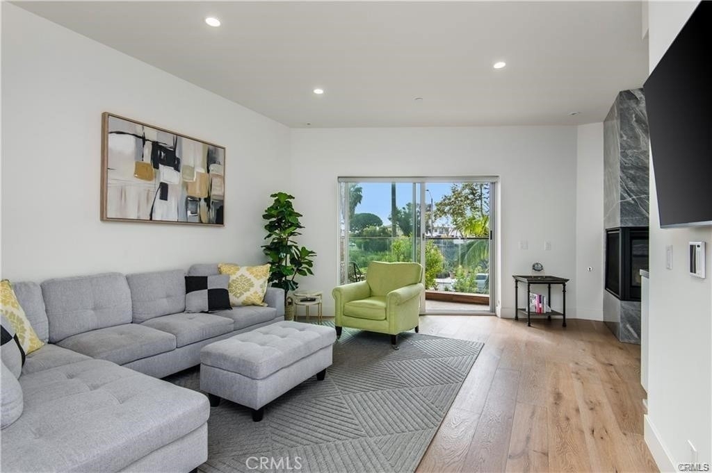 3920 E Coast Highway - Photo 11