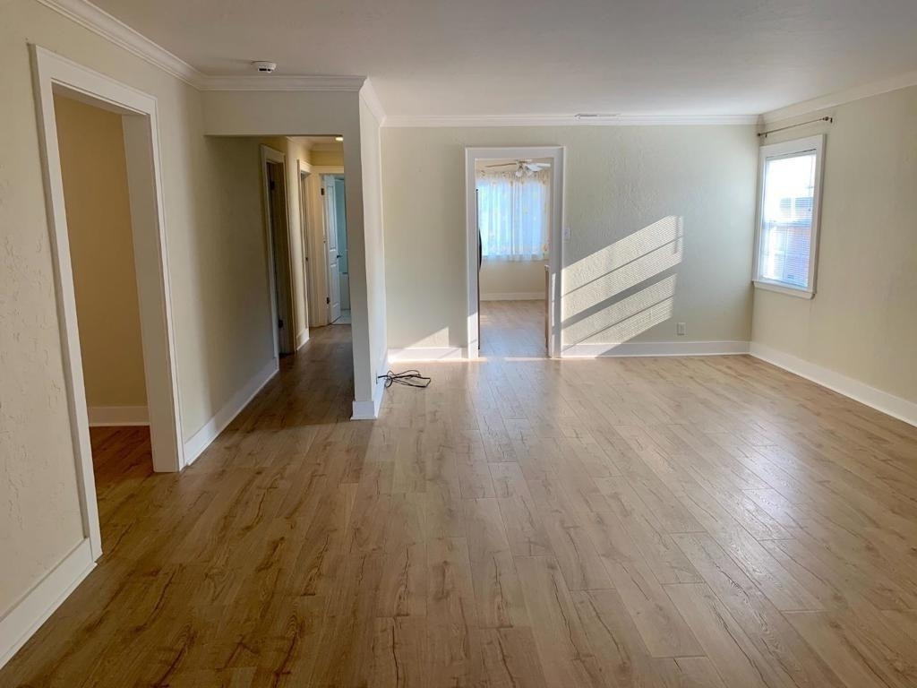1462 Revere Avenue - Photo 3
