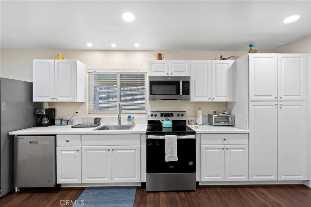 6238 University - Photo 13