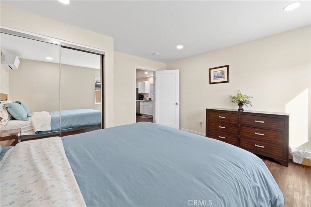 6238 University - Photo 19