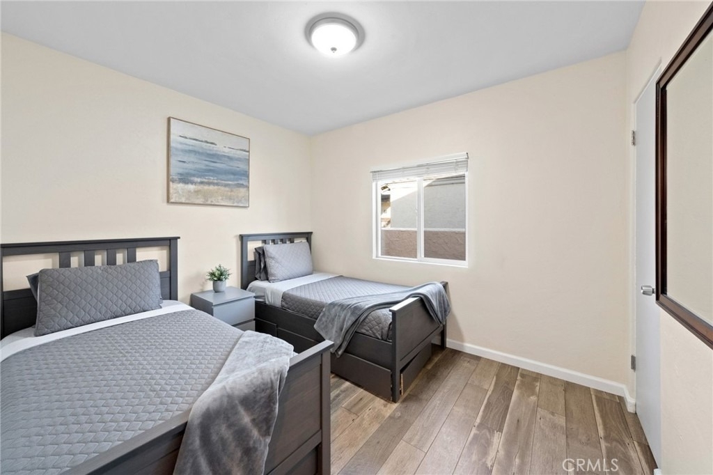 6240 University - Photo 19