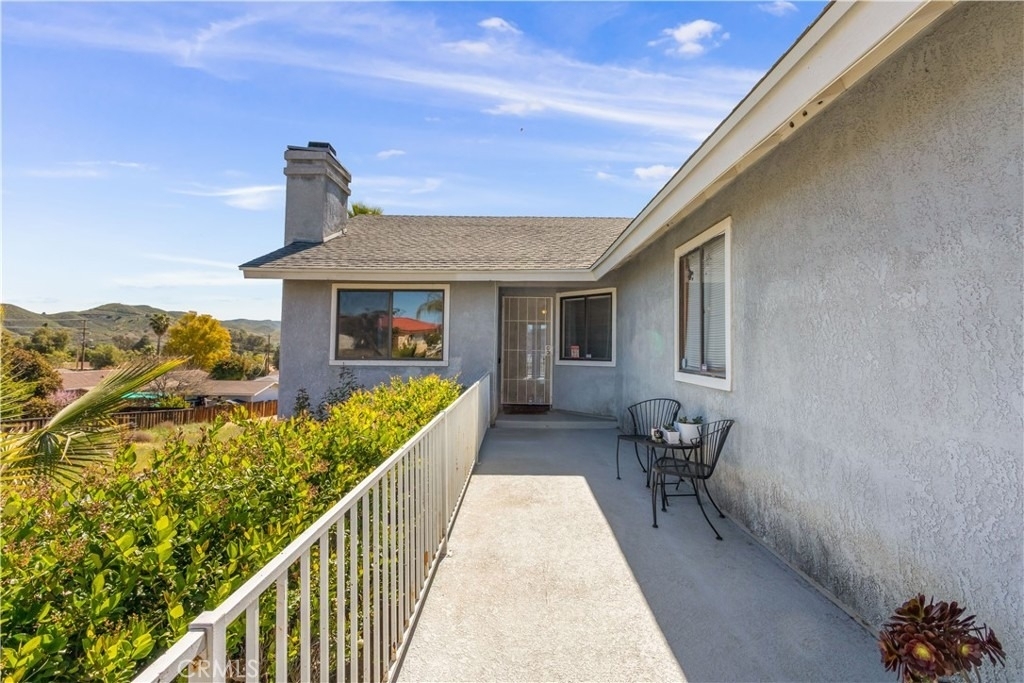 312 N Lewis - Photo 6