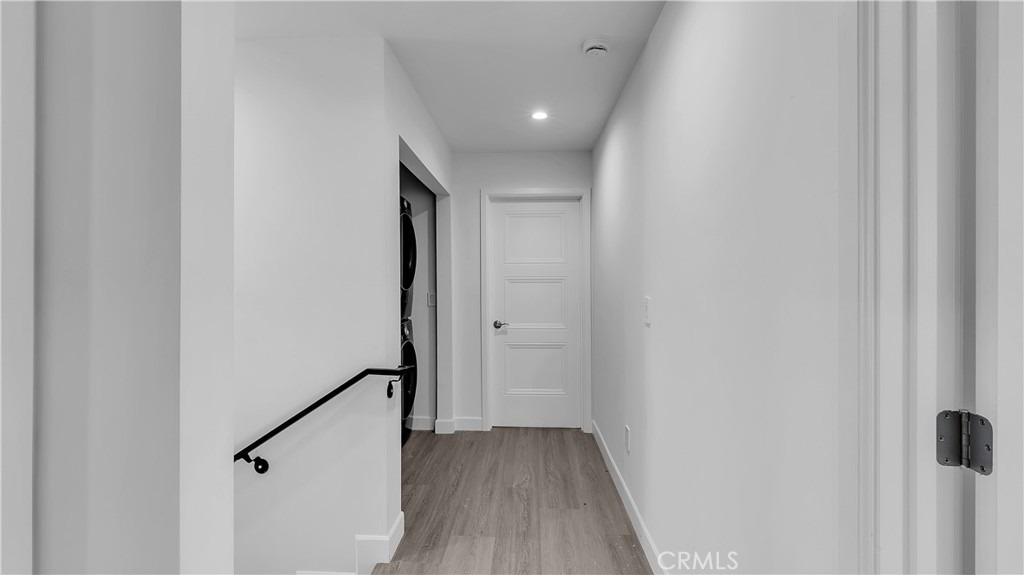 7731 Craner Ave - Photo 9