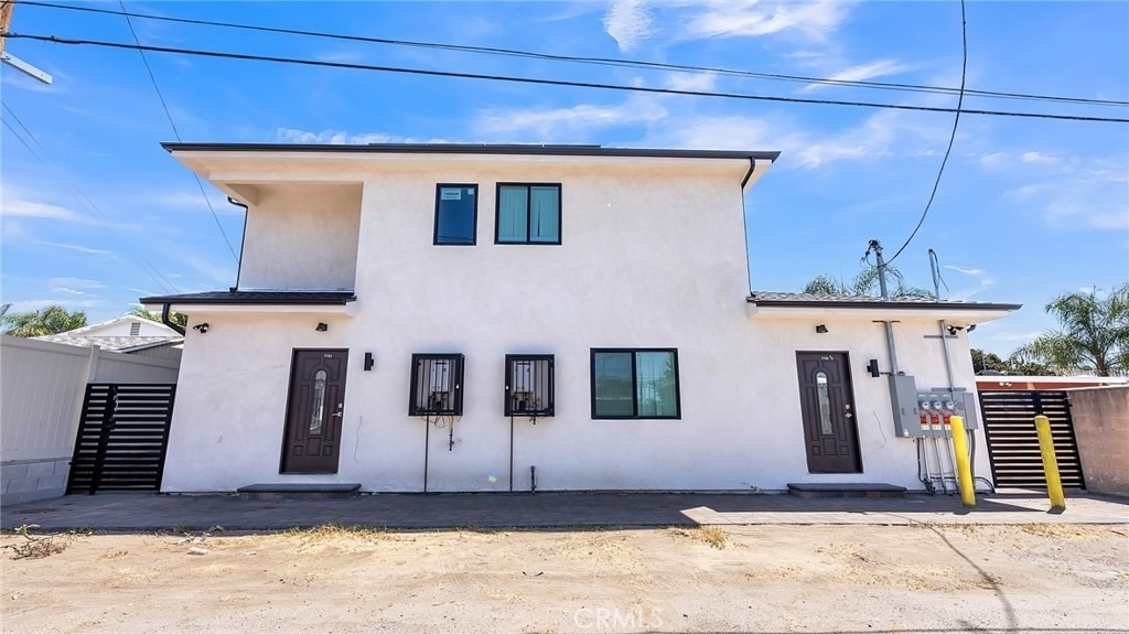 7731 Craner Ave - Photo 0