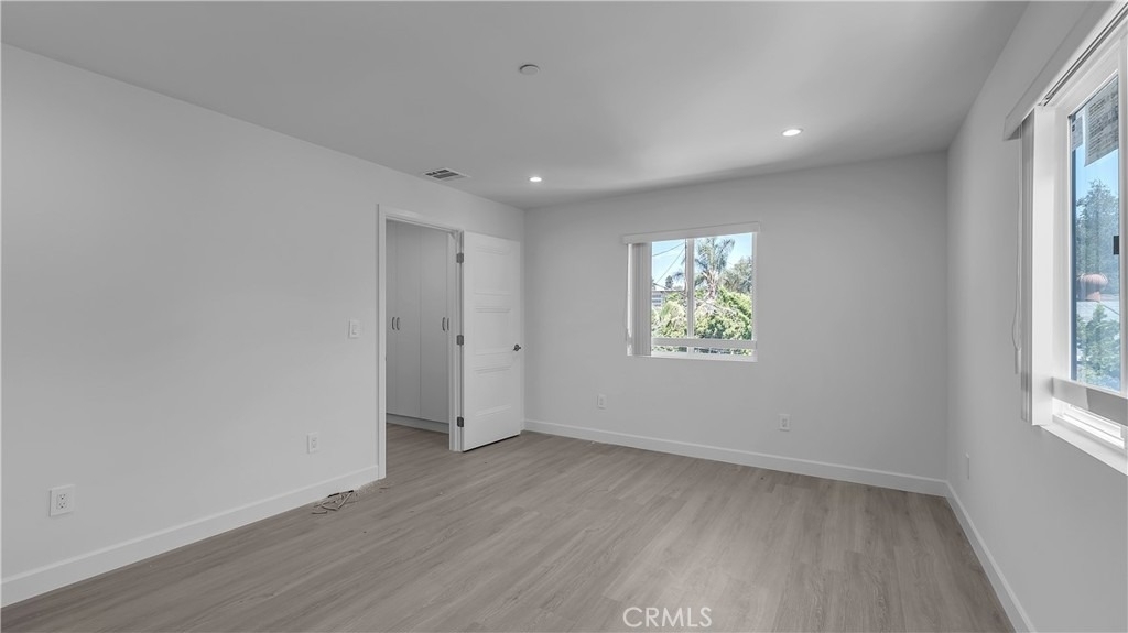 7731 Craner Ave - Photo 18