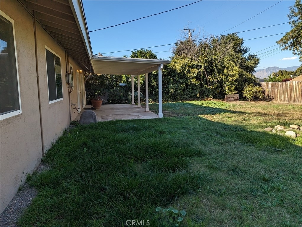 533 Esther Way - Photo 24