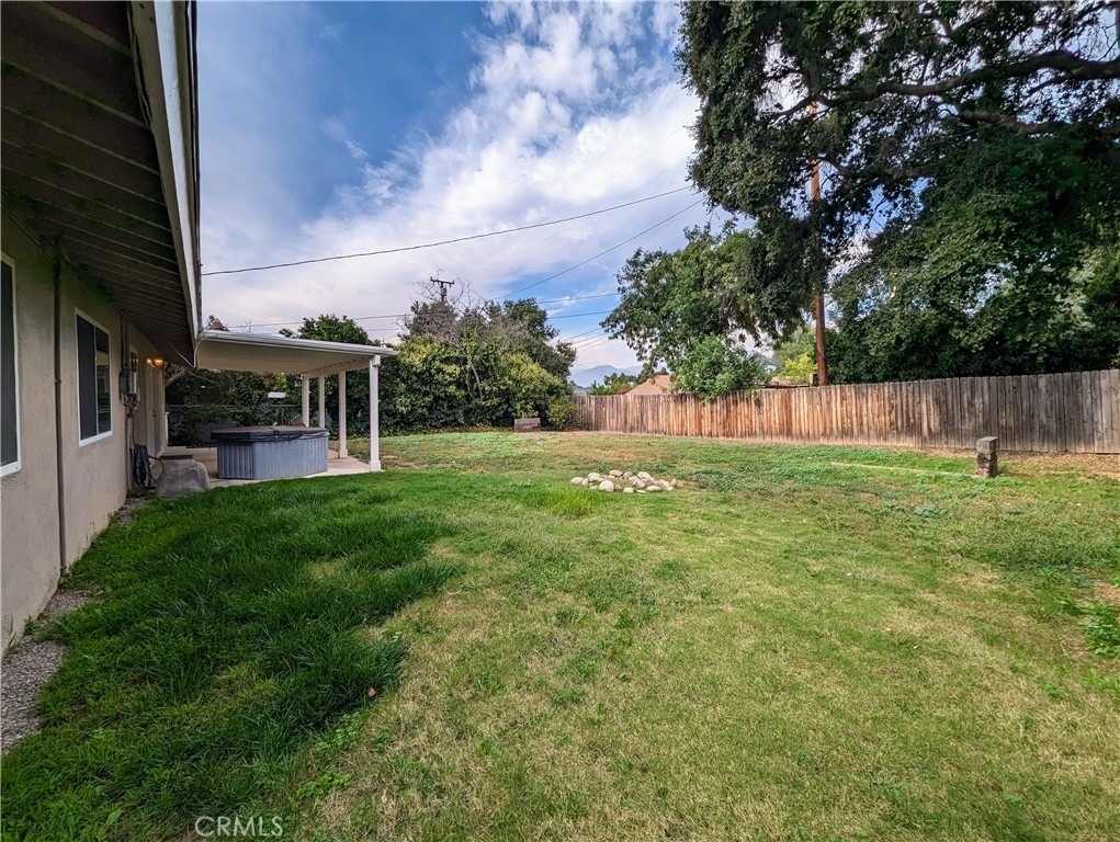 533 Esther Way - Photo 23