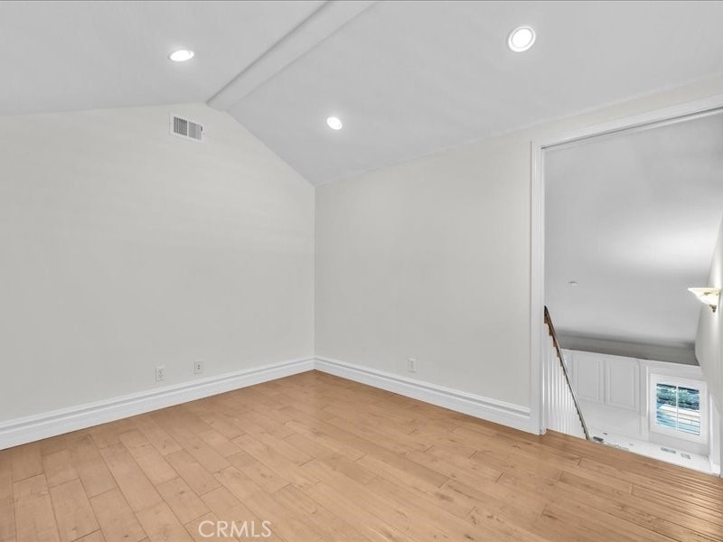 8045 Zuma - Photo 5