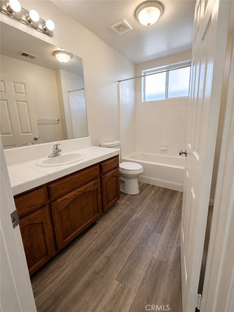 8910 Staten Island - Photo 6