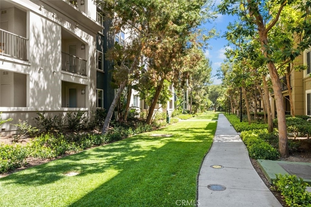 3372 Watermarke Place - Photo 37