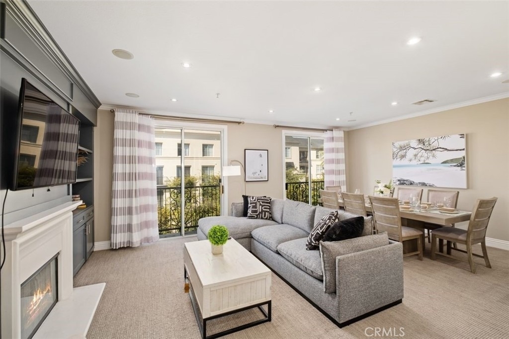 3372 Watermarke Place - Photo 2