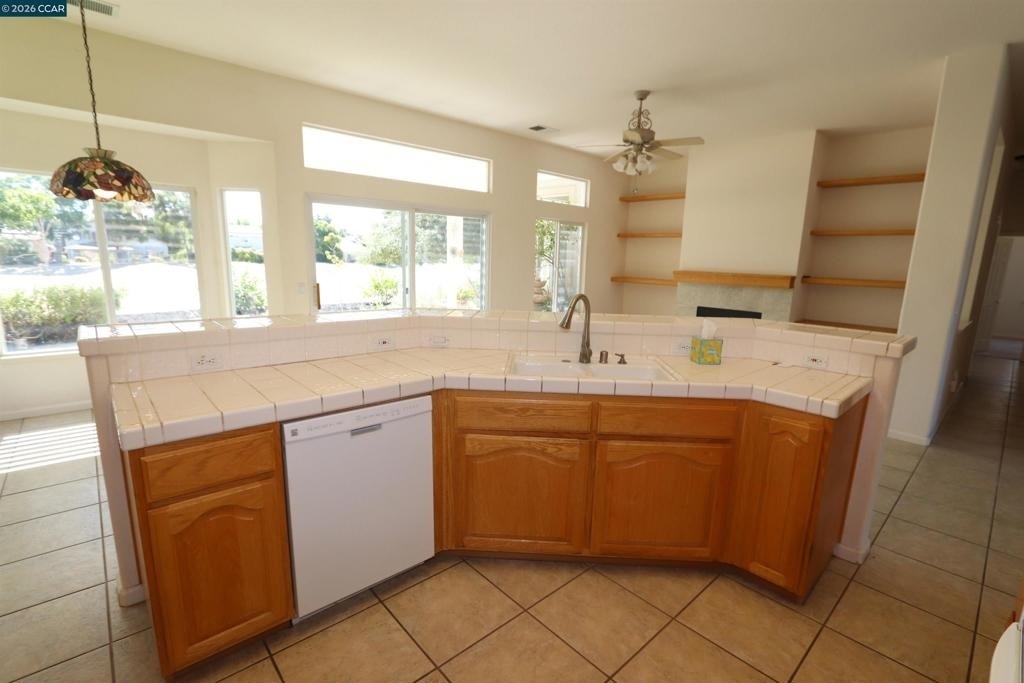 710 Central Park Pl - Photo 10