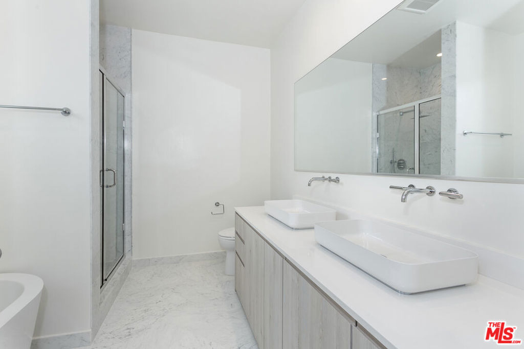 430 N Maple Drive - Photo 19