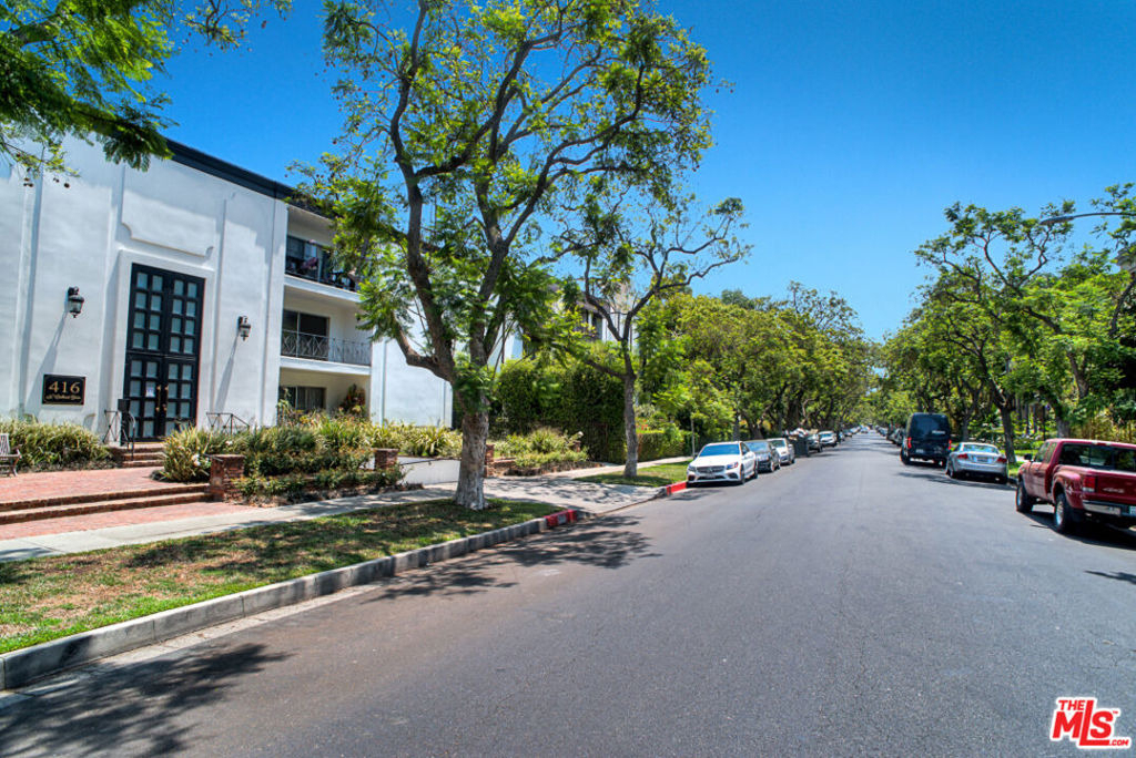 416 N Oakhurst Drive - Photo 15