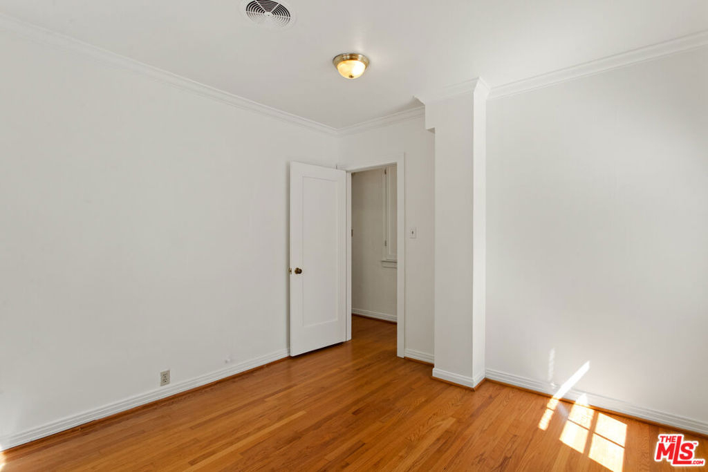 3528 Fernwood Avenue - Photo 22