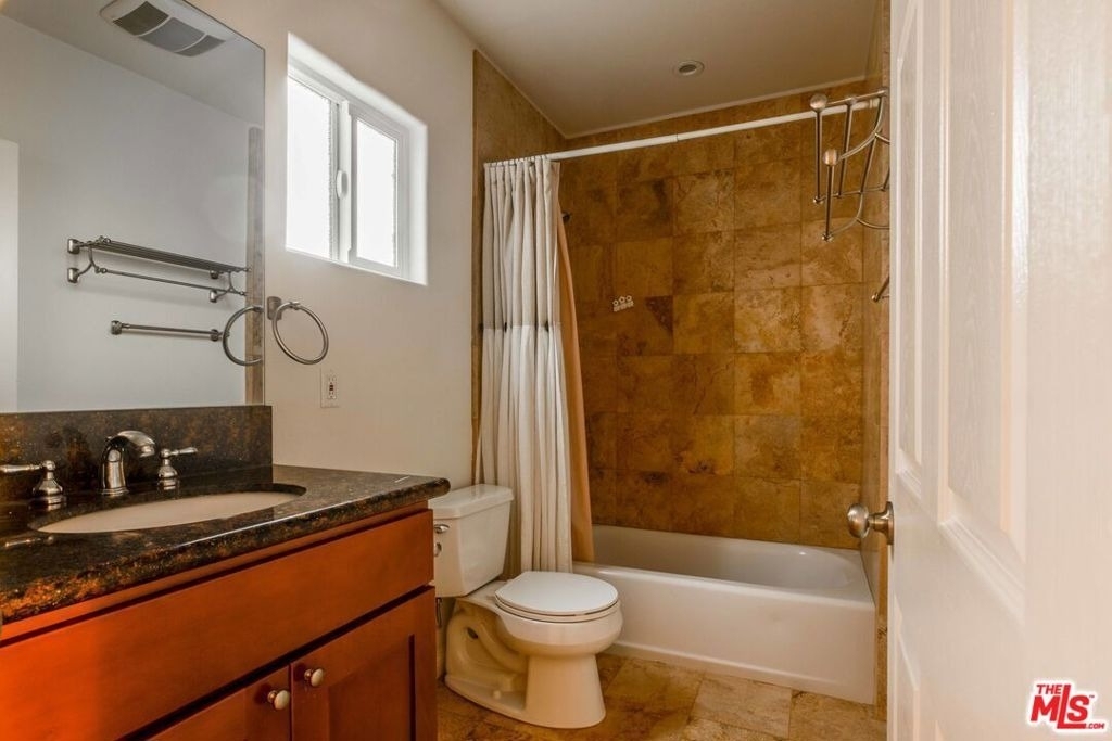 4848 Oakwood Avenue - Photo 9