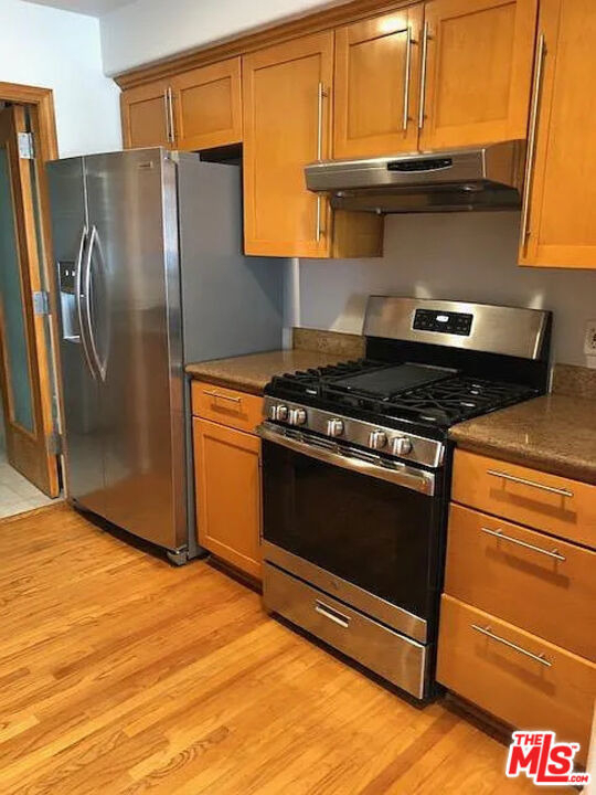 7805 Airport Boulevard - Photo 6