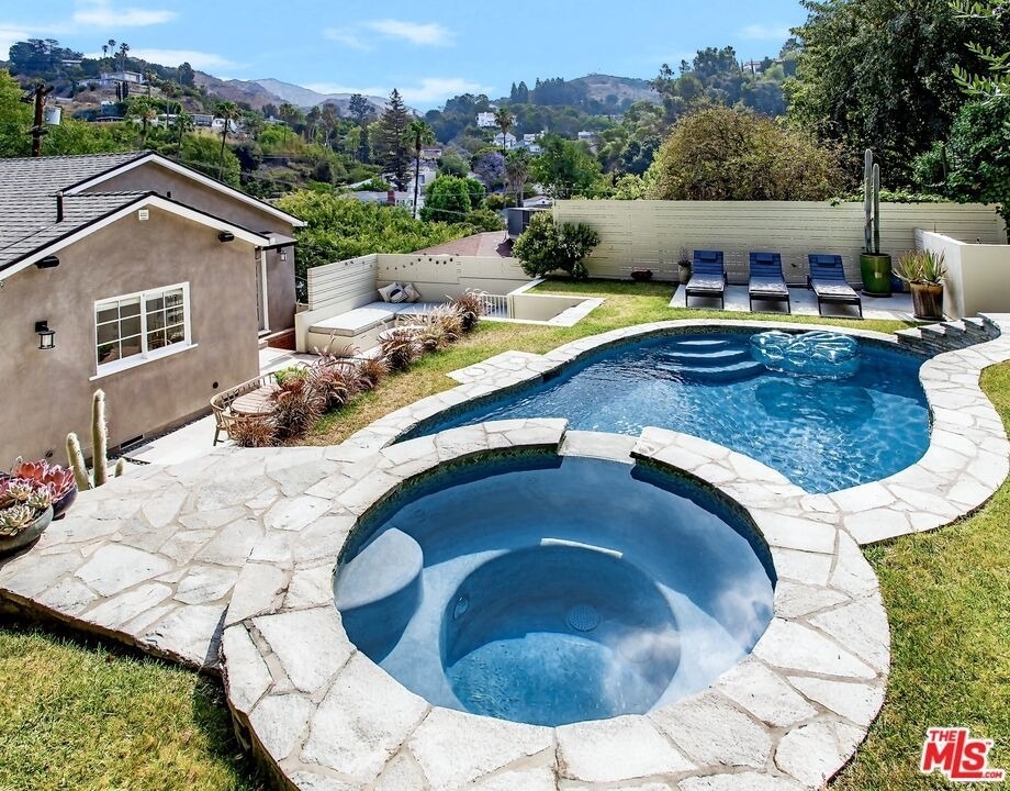 5866 Spring Oak Drive - Photo 30